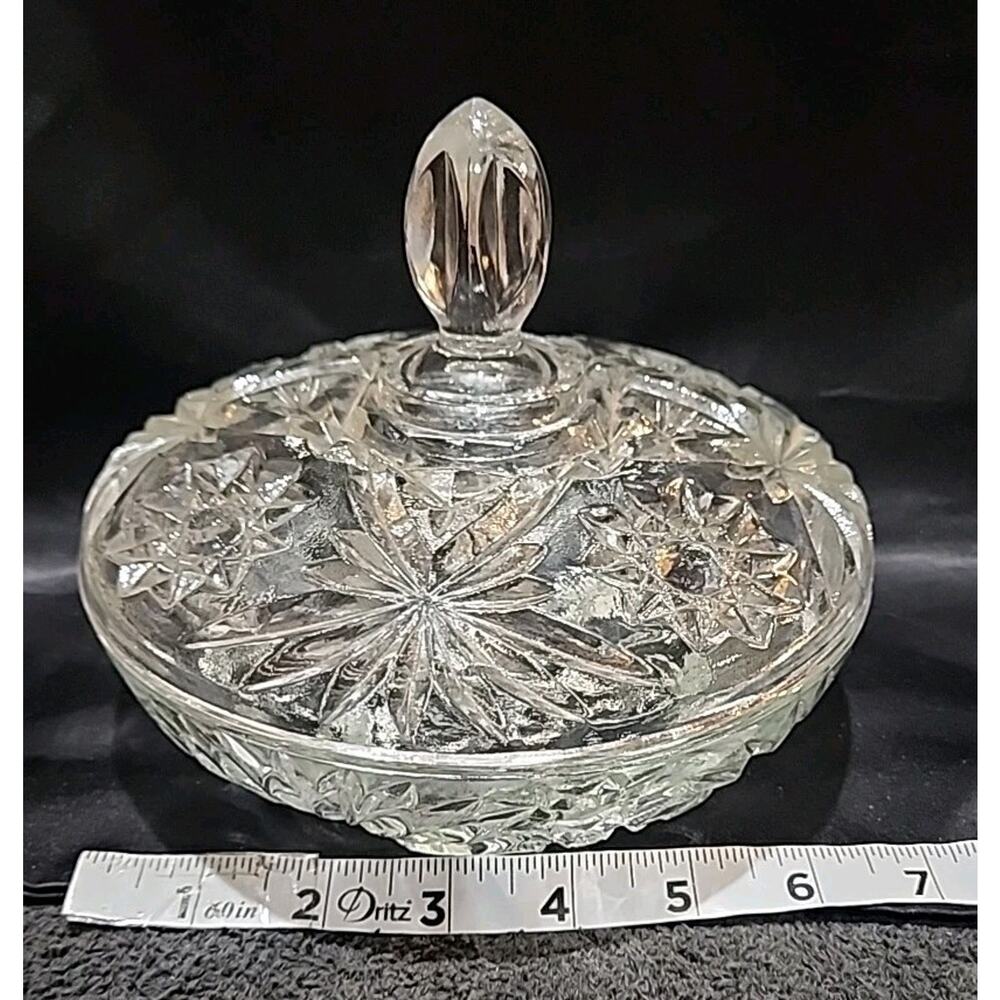 Vintage Anchor Hocking Star Of David Press Cut Glass Candy Dish w/ lid 7" Round - Picture 9 of 10